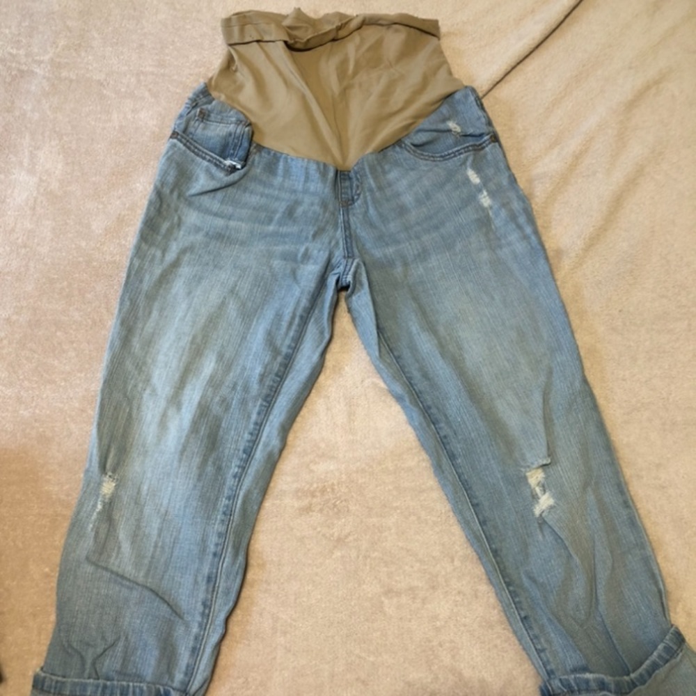 Maternity Indigo Blue Crop jeans